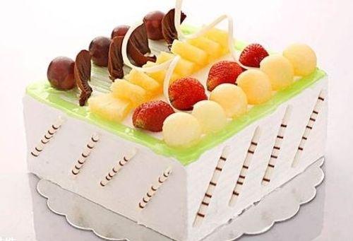 娱乐吃瓜酱蛋糕,揭秘明星幕后趣事