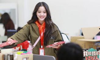 娱乐吃瓜酱娜娜摆摊,娱乐吃瓜酱的市井生活