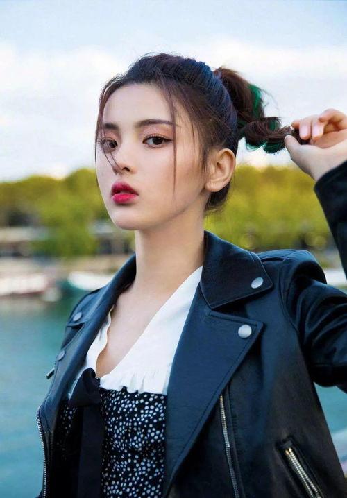 女主娱乐圈吃瓜系统文,女主吃瓜系统，解锁明星秘密之旅